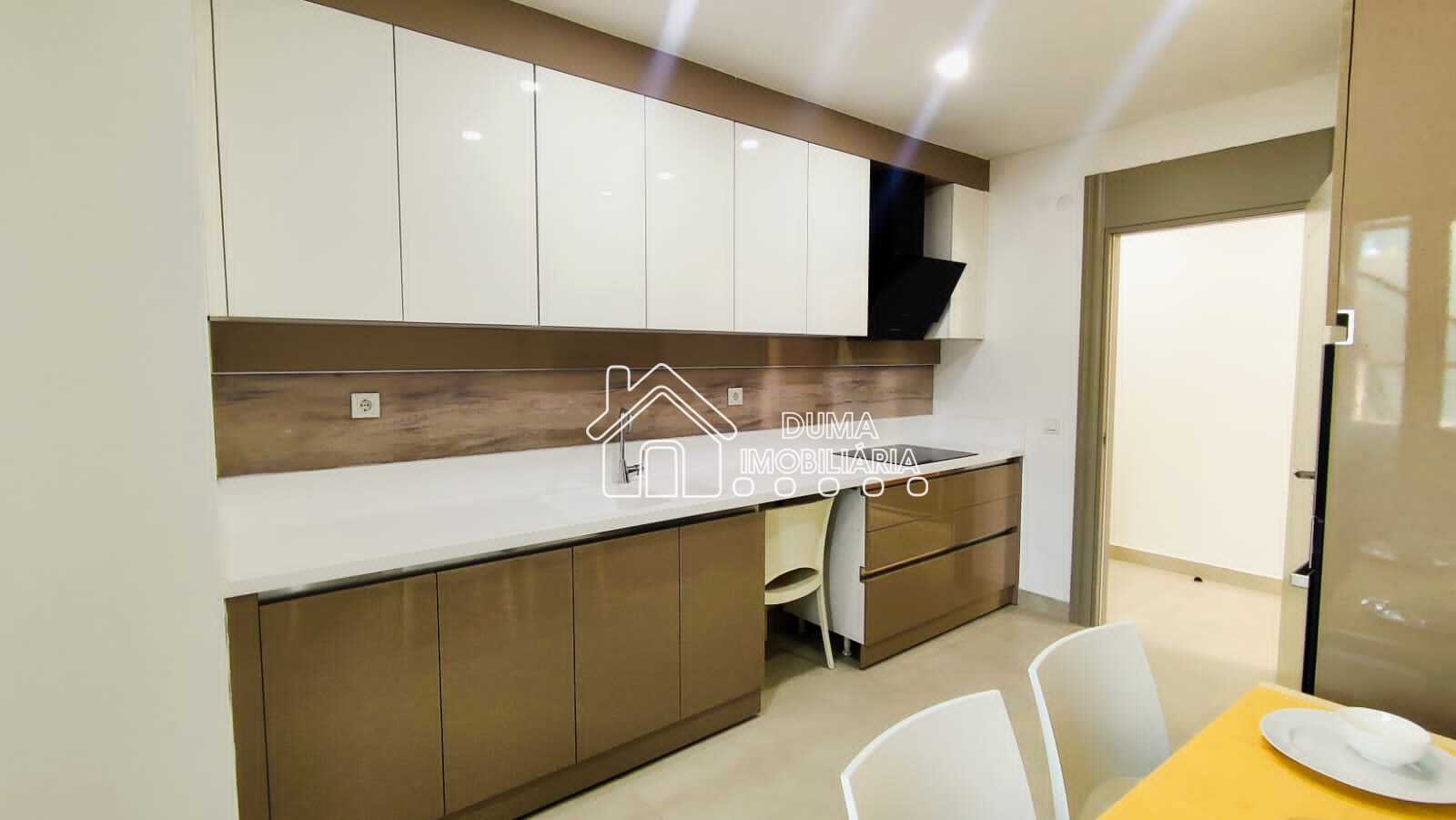 a8f19648-967a-419b-a814-a2b94764a36d