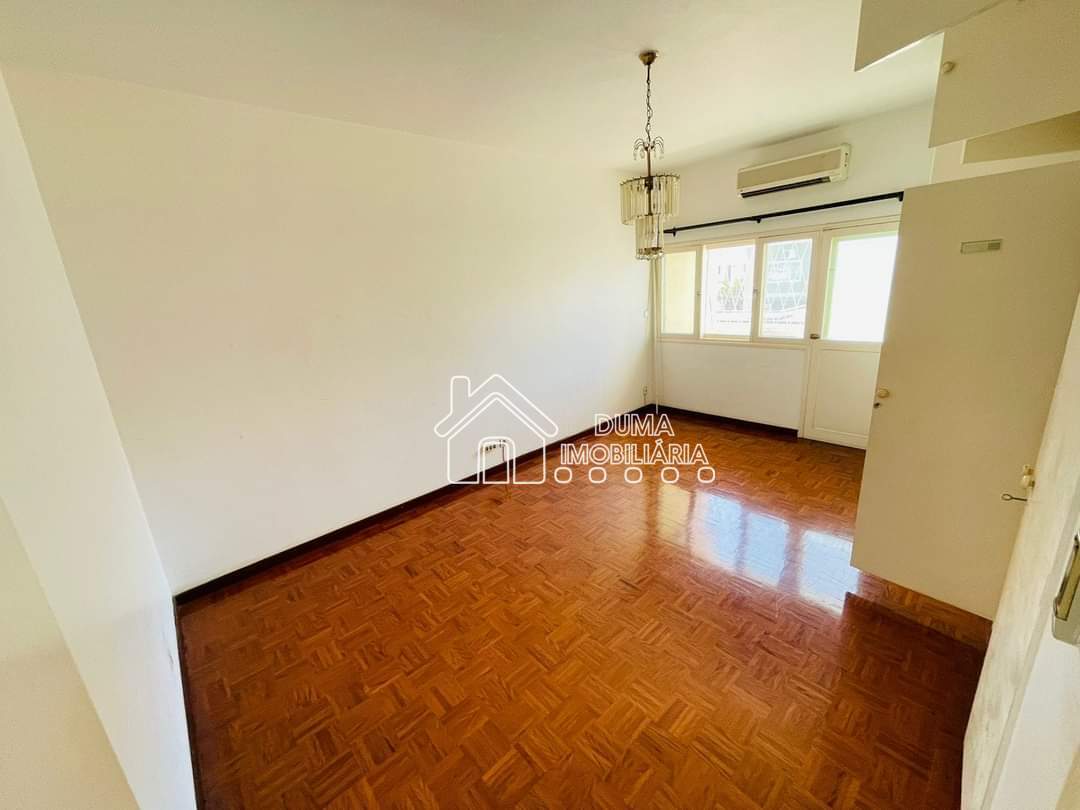 f68646dc-9d02-46ca-8683-32fd5cc2b597