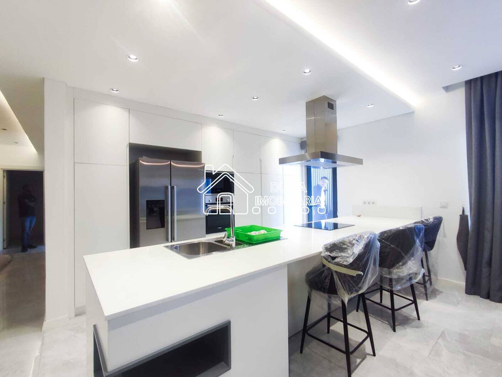 481452353_1305654770684760_7558236524220431719_n