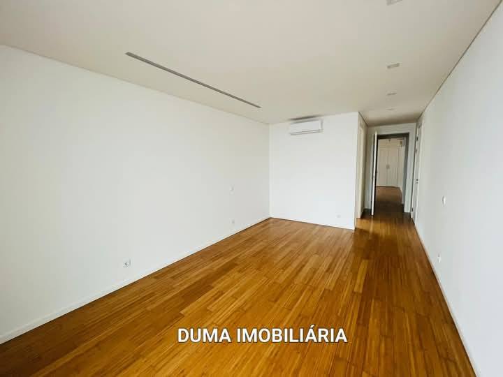 493287612_1344353456814891_4668528929049991653_n