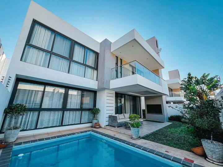 499956305_1365747778008792_425329453667547588_n