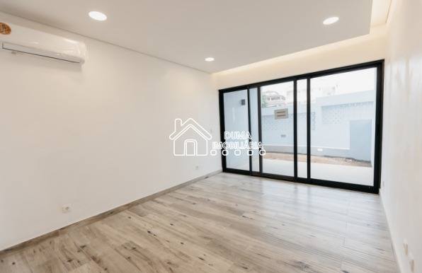 517112238_1402580017658901_708797856885472421_n