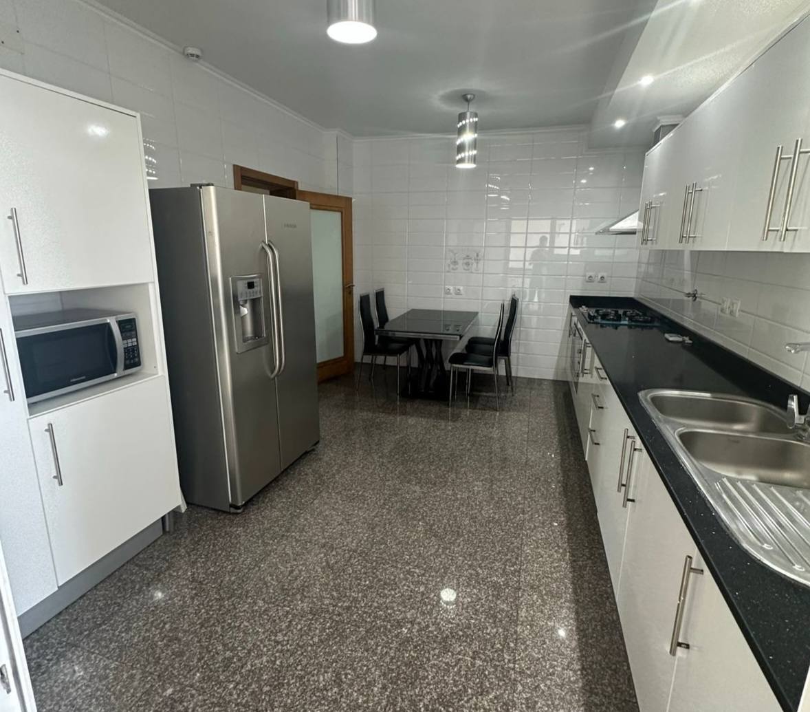 518407229_1405413697375533_5738882958409843670_n