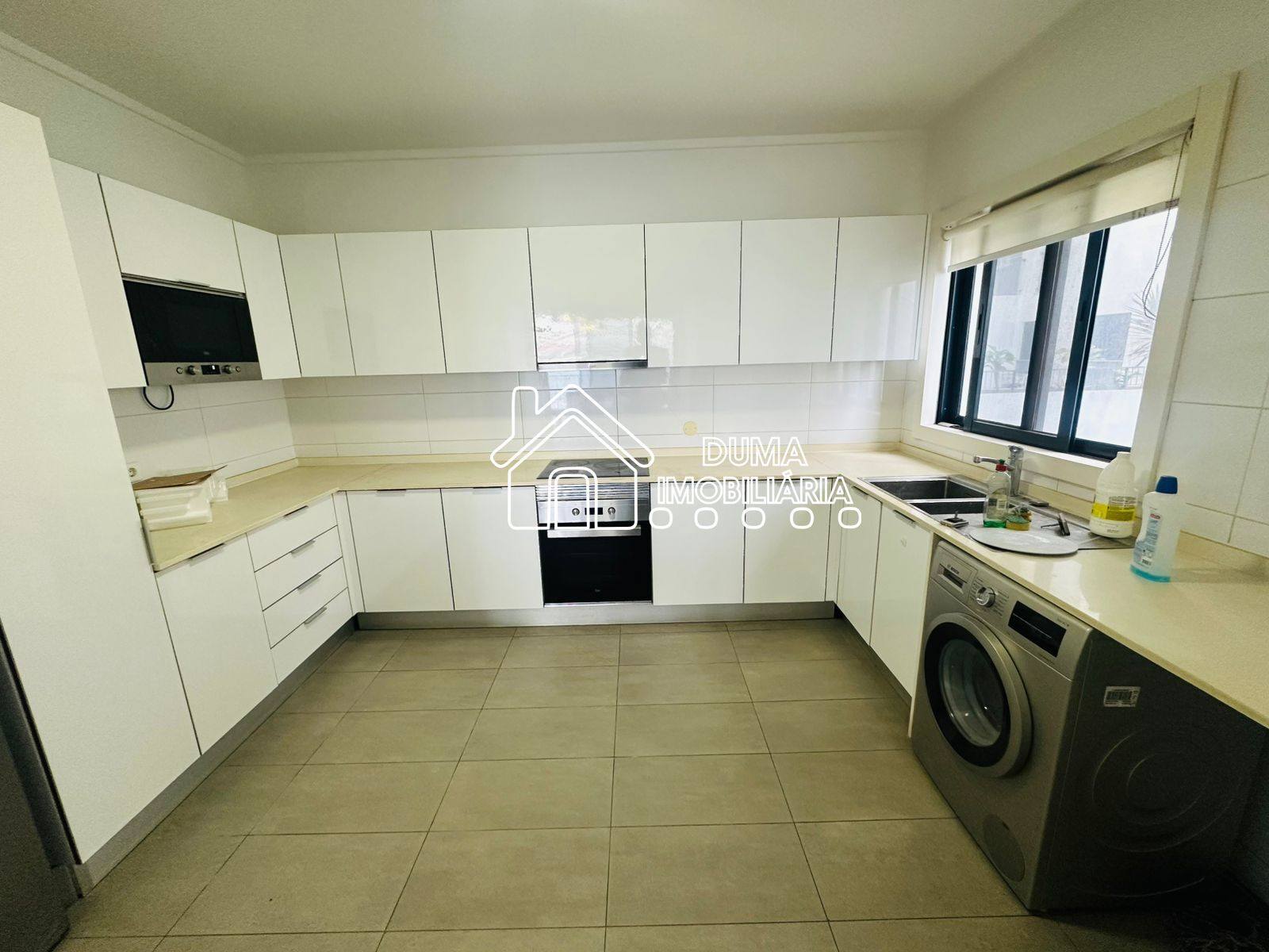 525775377_1417411176175785_4085583700005509287_n