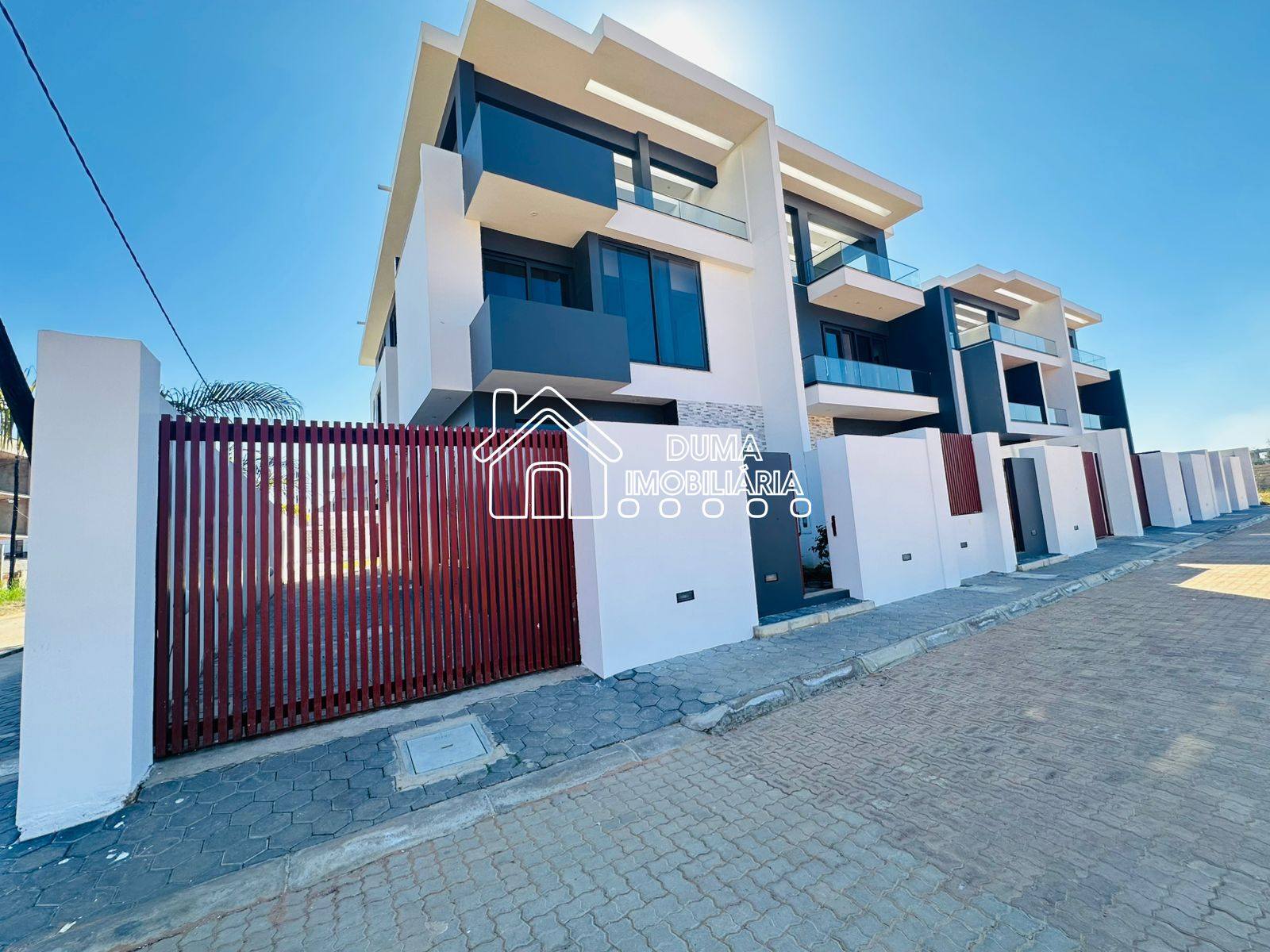 527496852_1419108796006023_574604685638677797_n-1