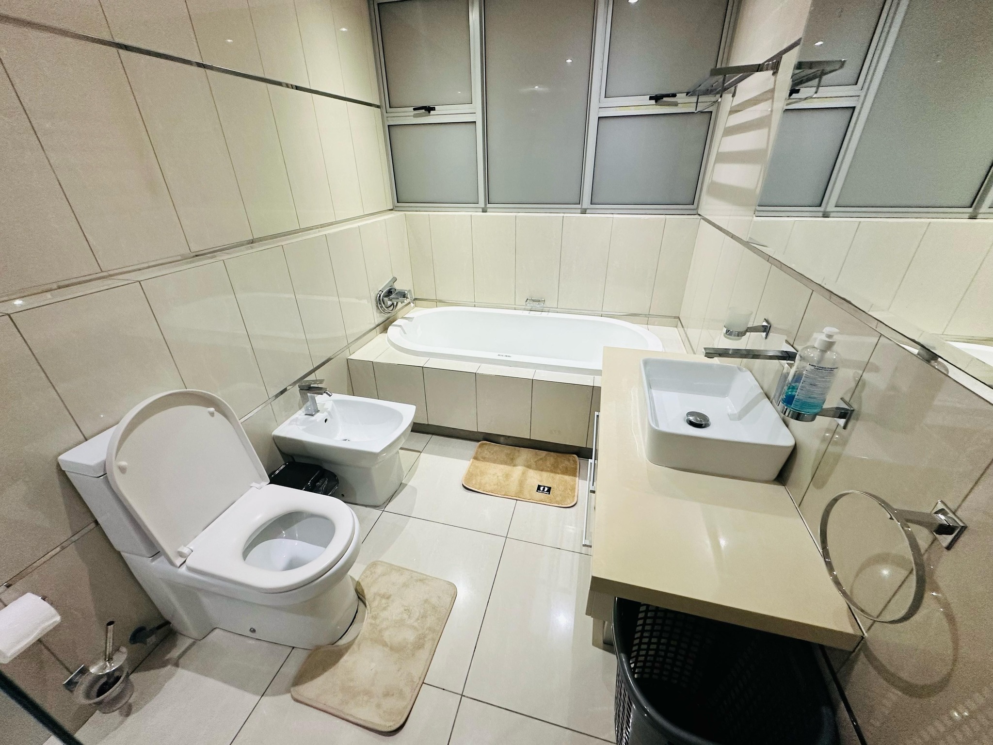 547619556_1457746872142215_9033977258863776028_n