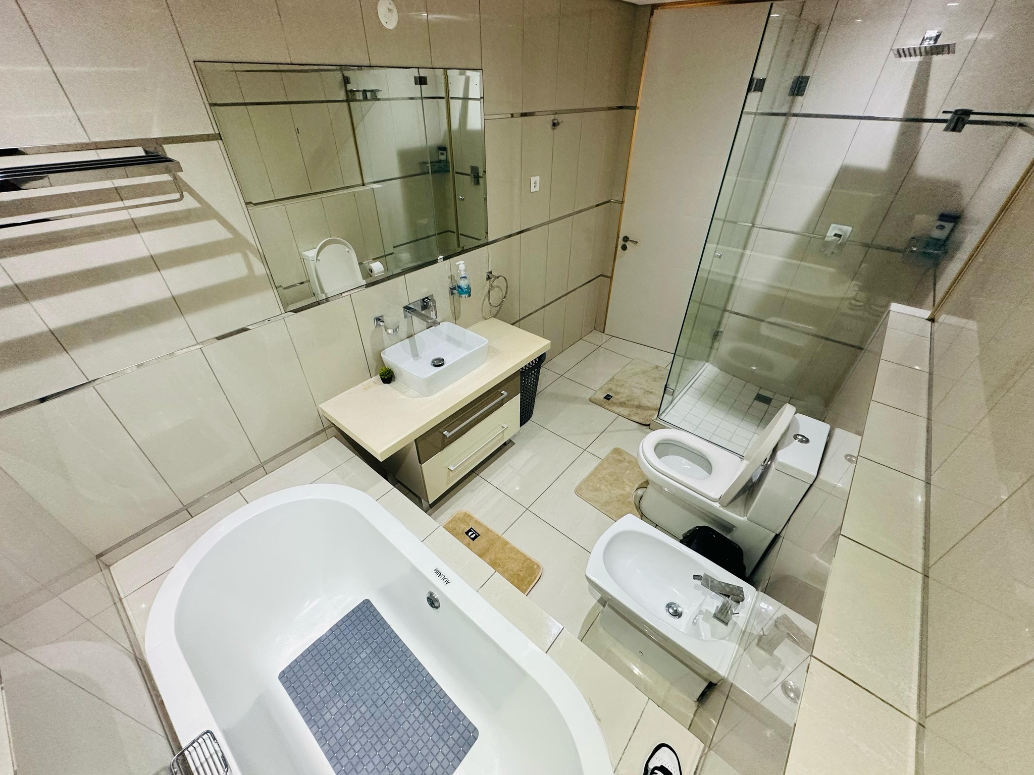 548081248_1457746695475566_7586664540634561364_n