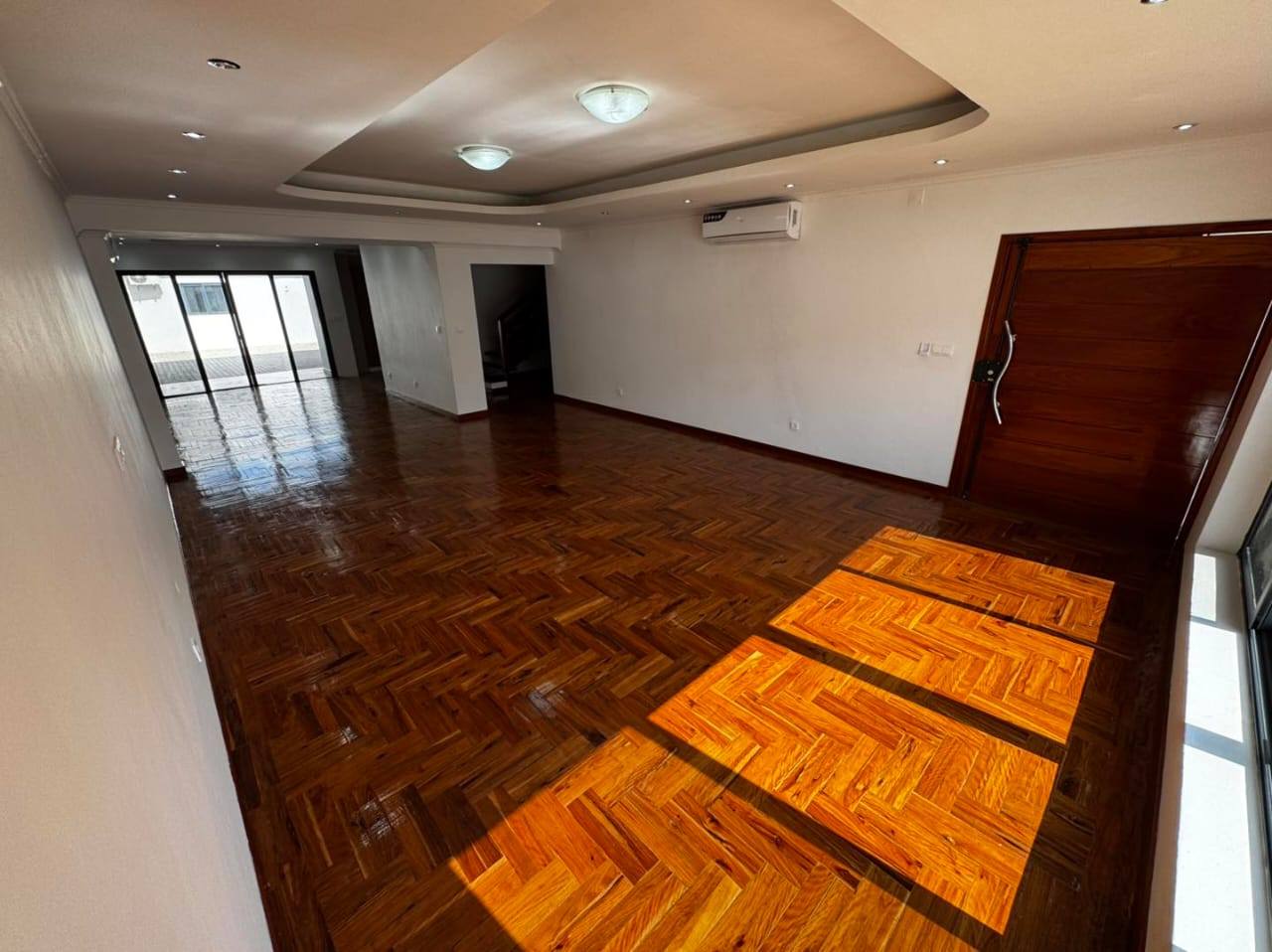 548324661_1457760282140874_5644754383332285544_n