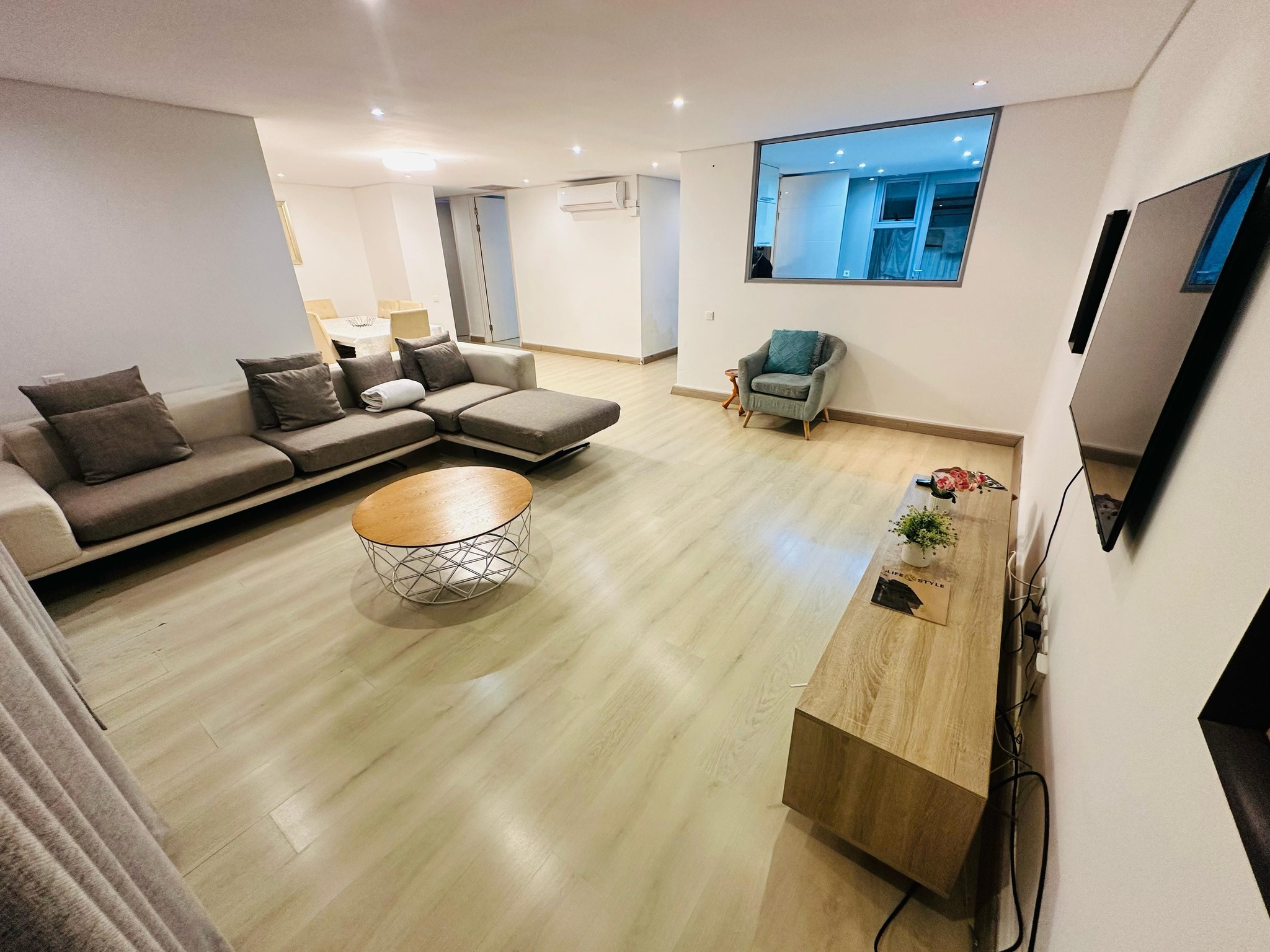 550178539_1457746392142263_5796389623003965606_n