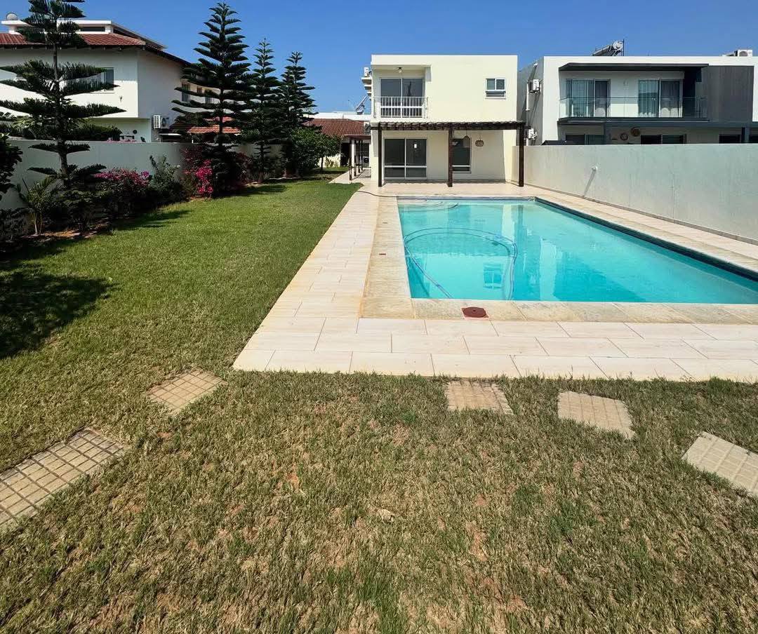 561934925_1482269329689969_3428035620591026678_n