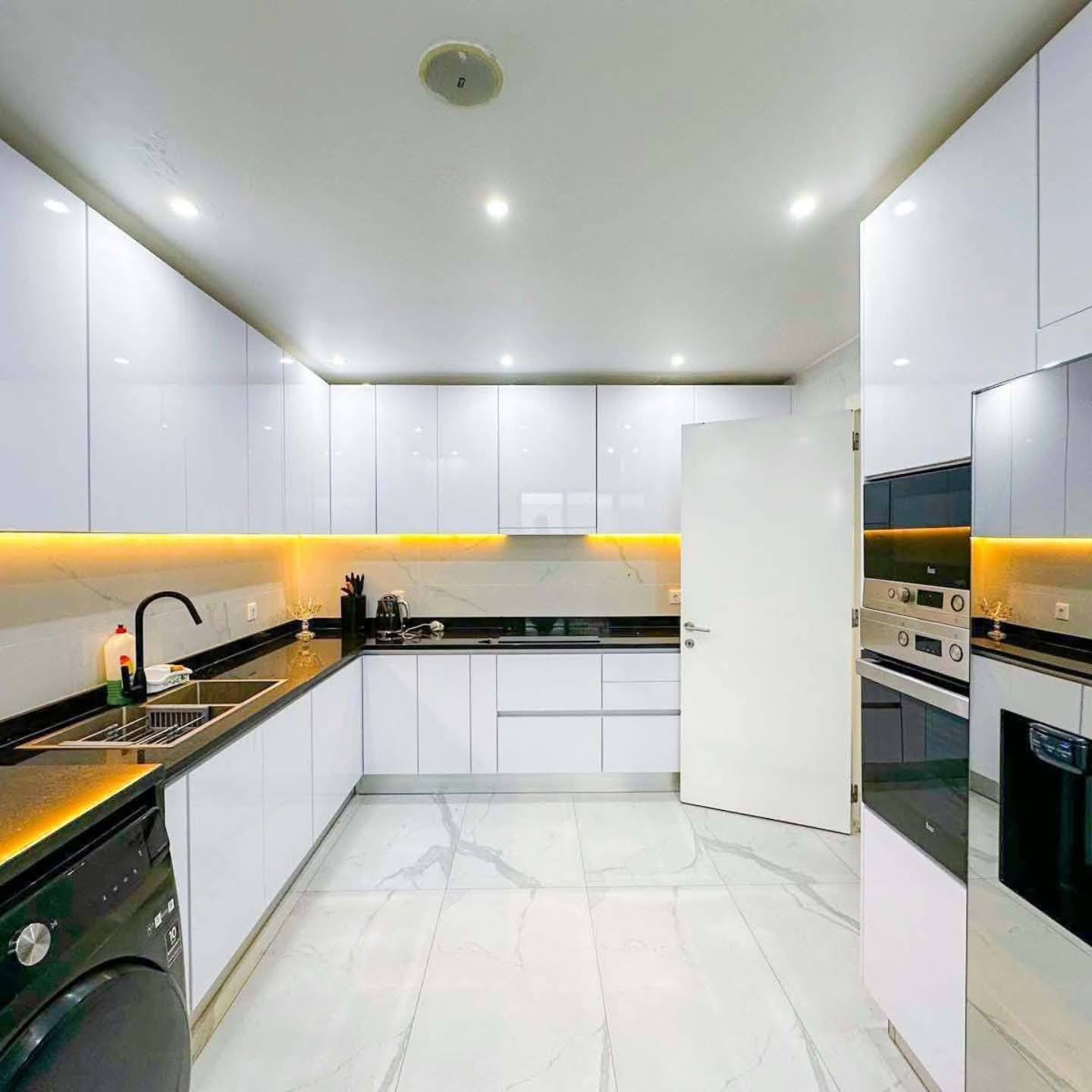 565667845_1482305799686322_8604594872718075767_n