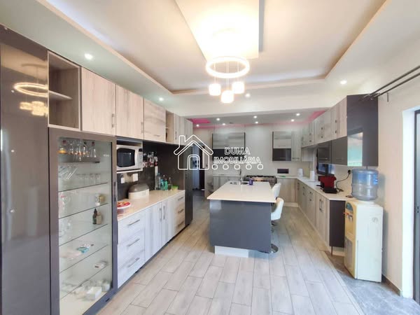 569922211_1487851282465107_7528320418647597915_n