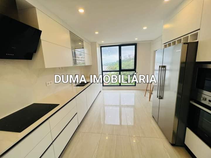 380999729_973087857274788_4292264156671303254_n