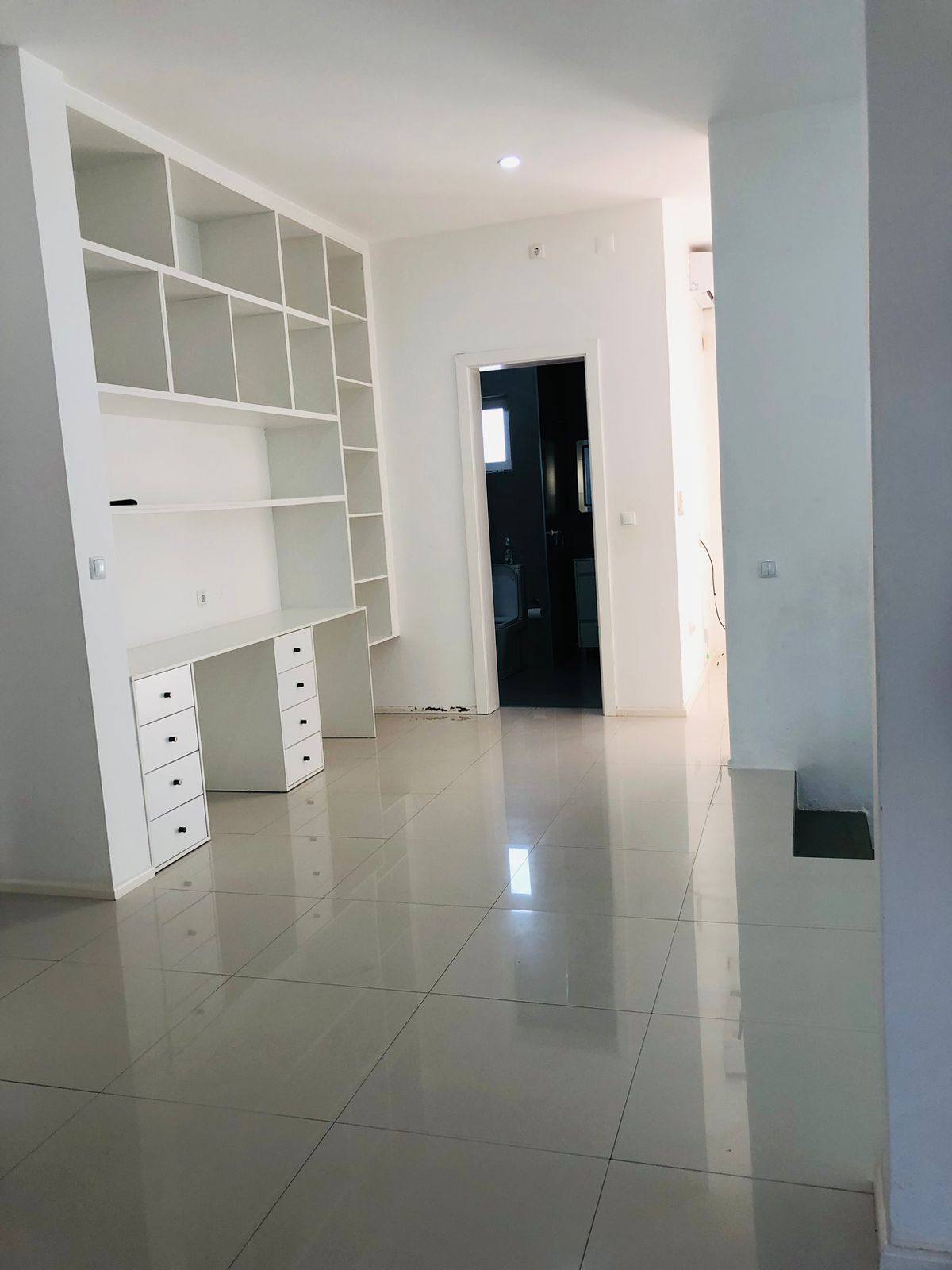 597486942_1528856885031213_7512848762510851281_n