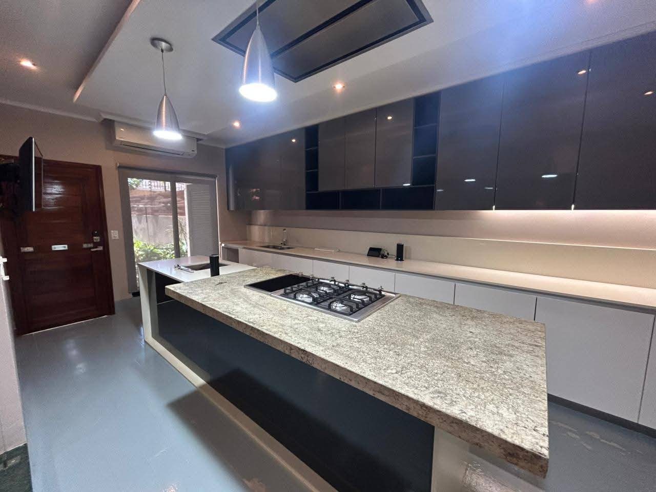 597654499_1526700731913495_4754568285517067709_n