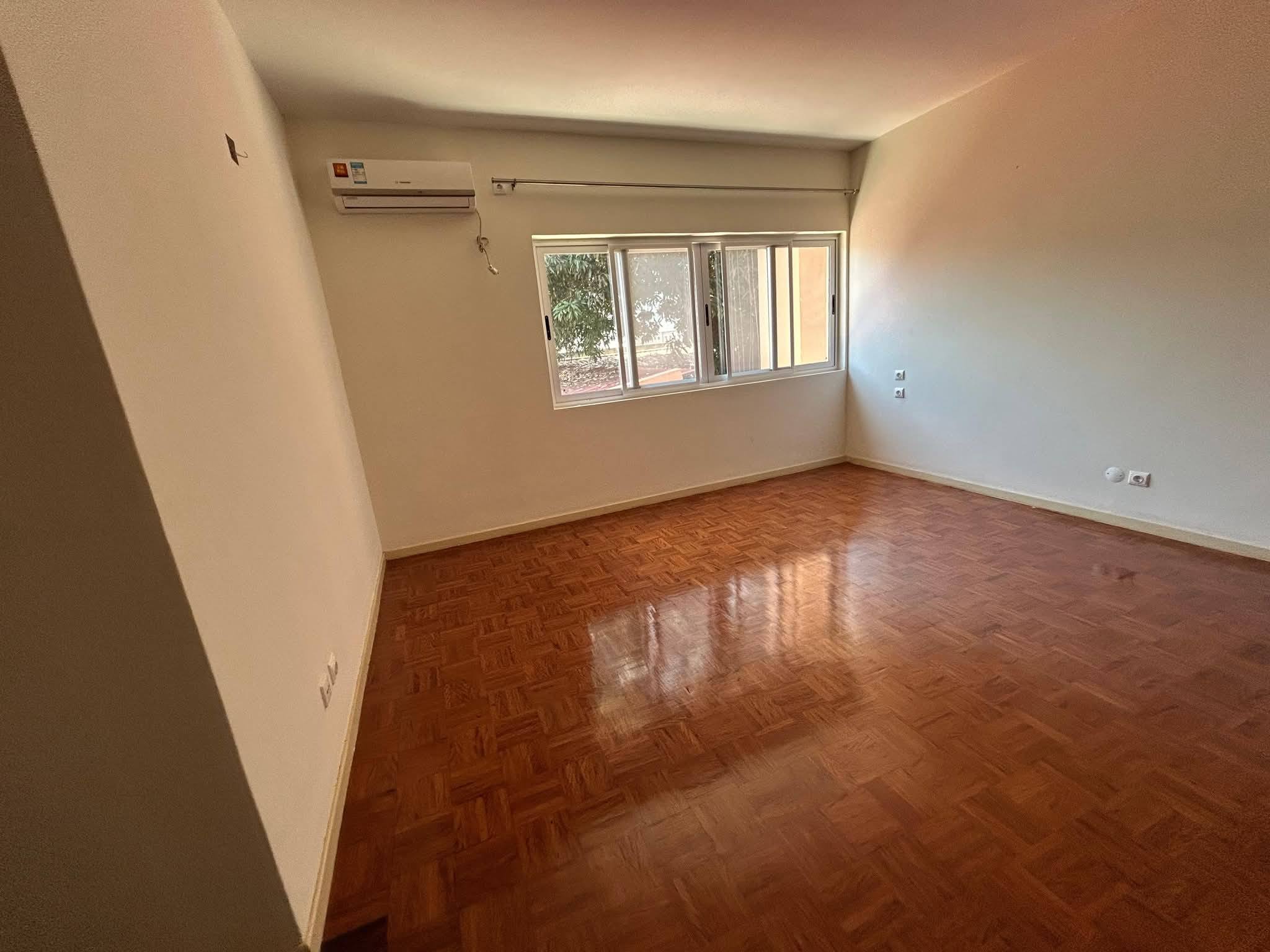 598688658_1528166468433588_1622995455070478469_n