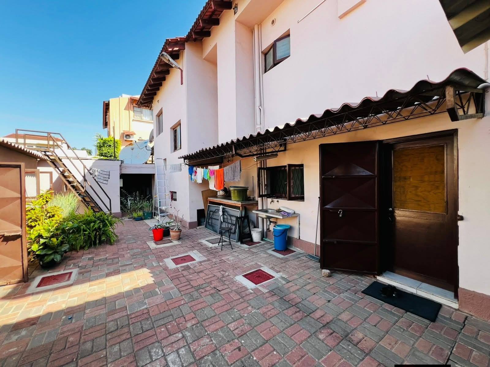 616803557_1559350575315177_5970368569725793792_n