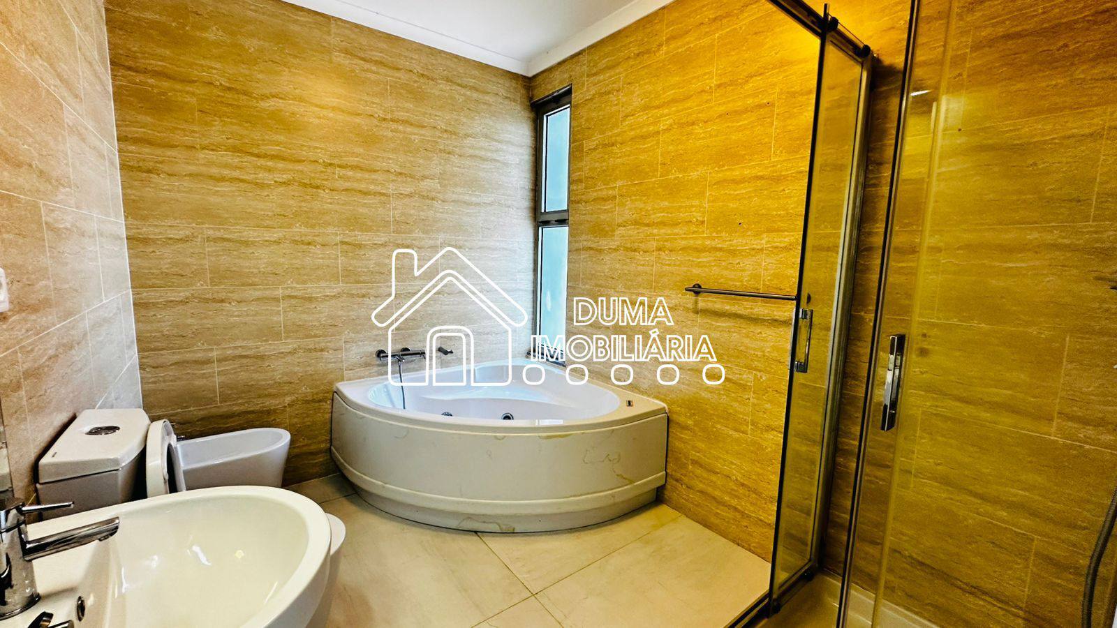 616803567_1558330482083853_2158393683678816628_n