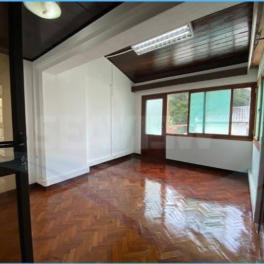 616846832_1559384071978494_4628456858946541045_n