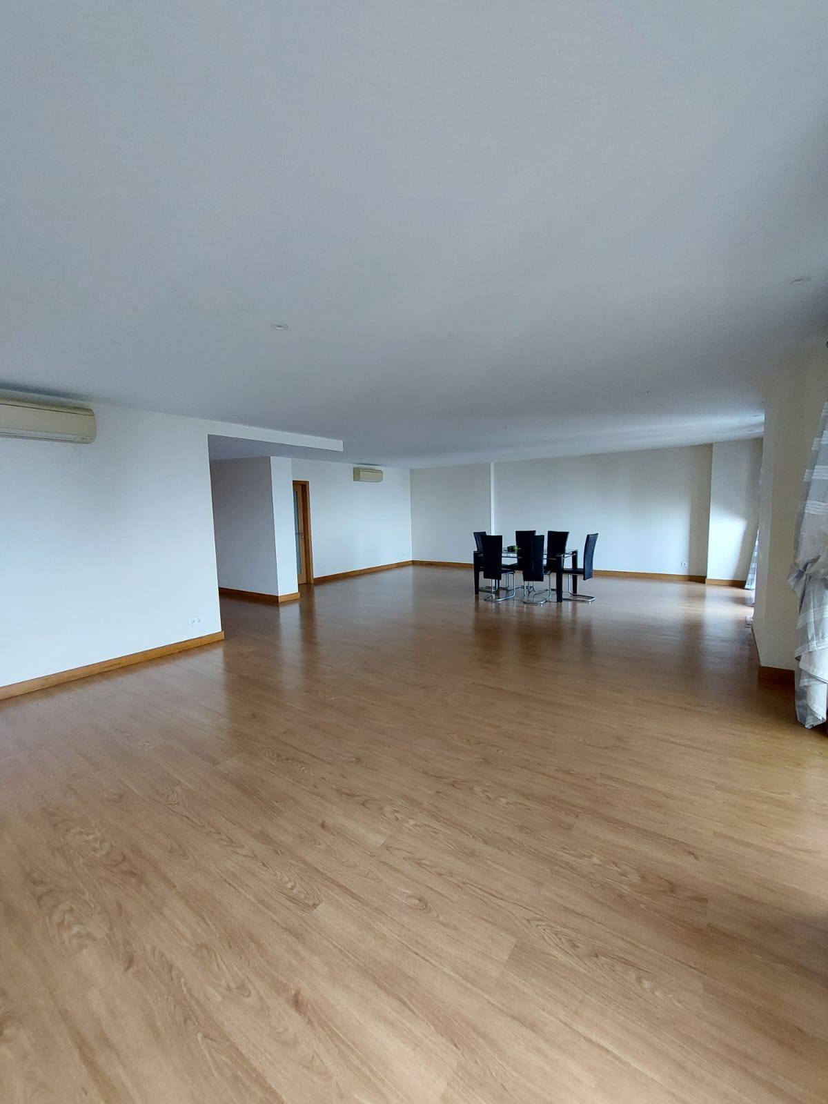 621823138_1564230208160547_1168890025106744220_n