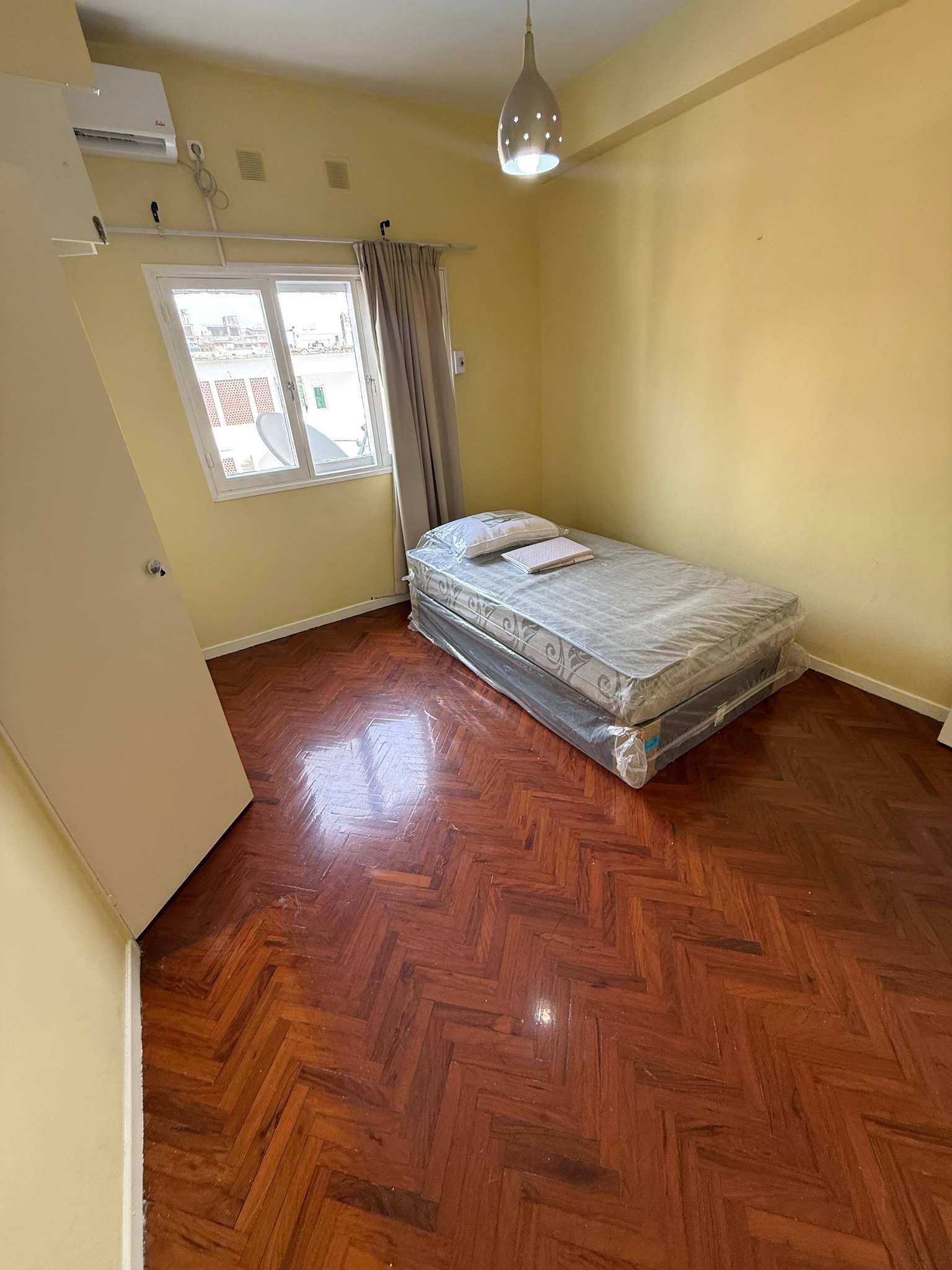 643421672_1588865292363705_7280456609767070039_n