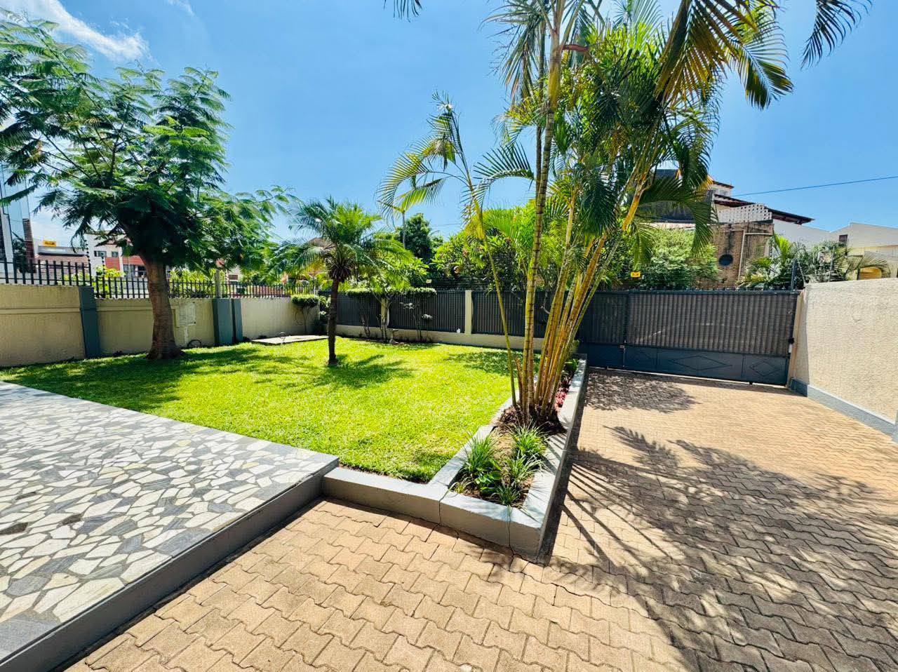 650249890_1598937594689808_6332781784339810670_n