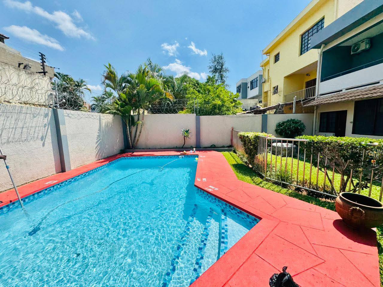 650759592_1598937318023169_8063185445037859494_n