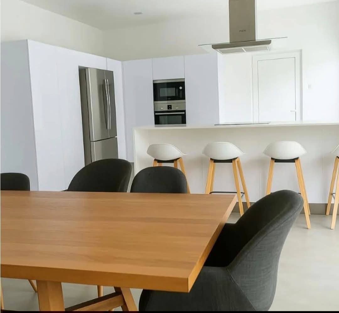 654262097_1606090540641180_3958137919879124562_n