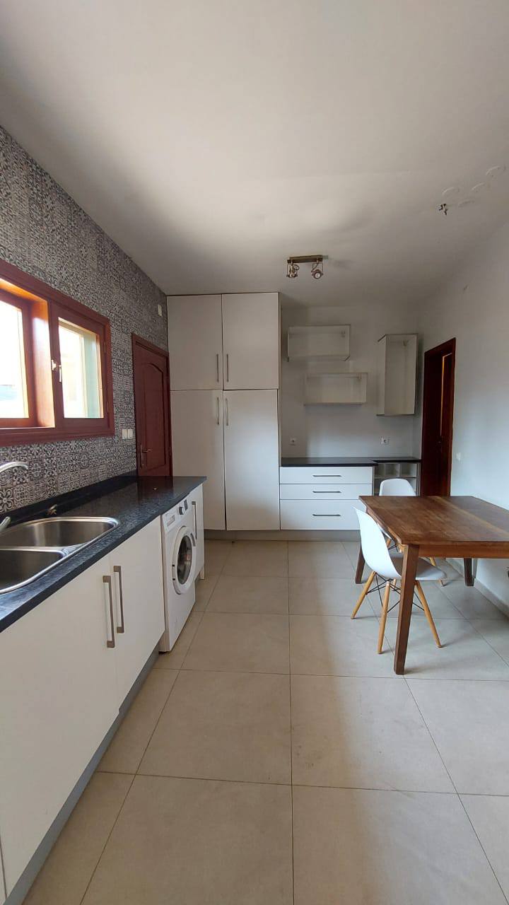 654324527_1605409987375902_4756895625046220307_n