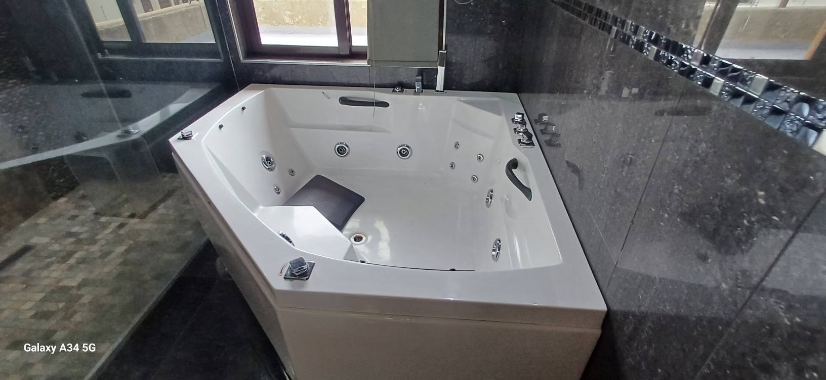 657863947_1611313453452222_2198949776548264064_n