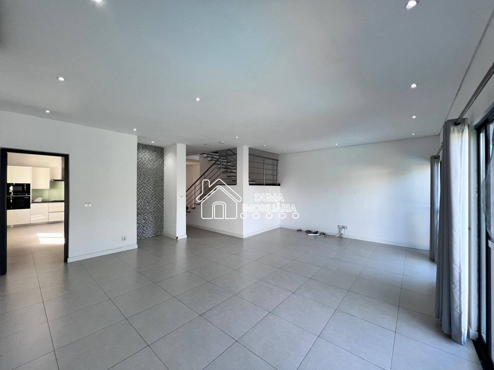 660050973_1615288566388044_376143828501844314_n-1