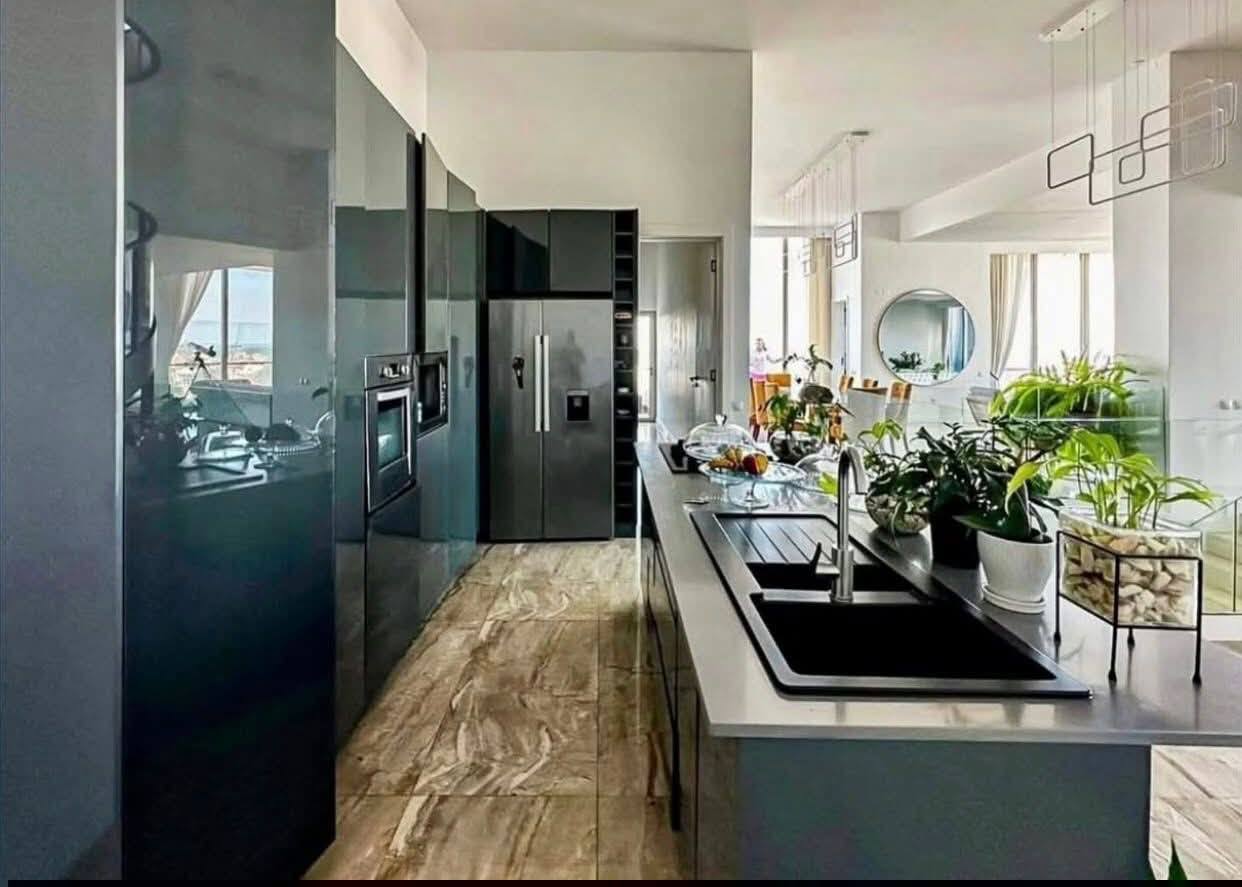 662569283_1615295853053982_6810182868634021943_n